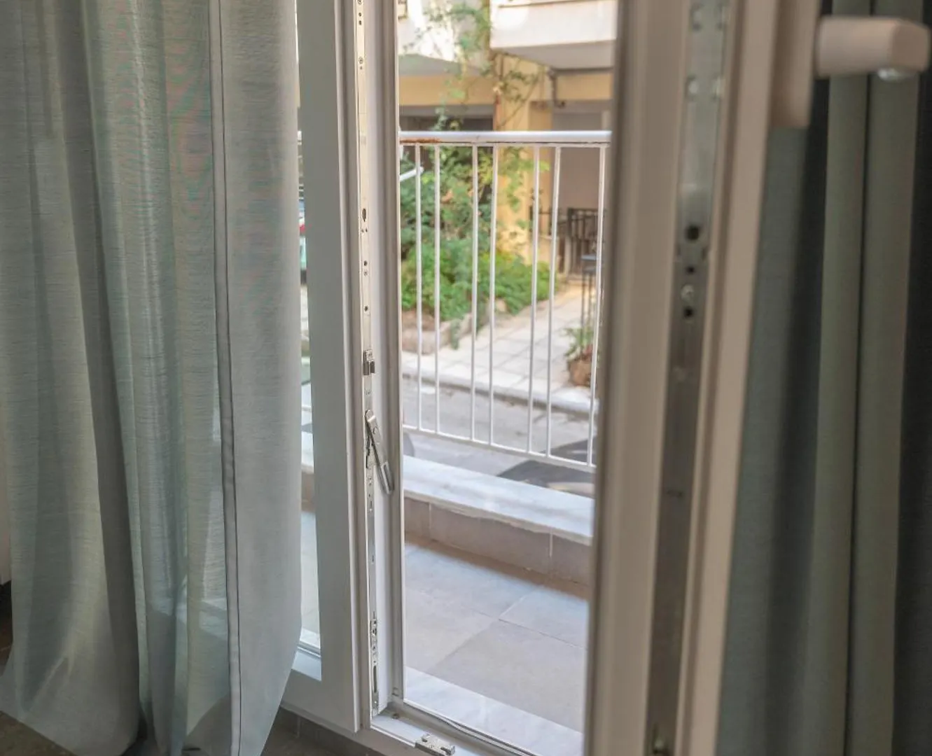 Niso Thessaloniki Hospitality Apartments